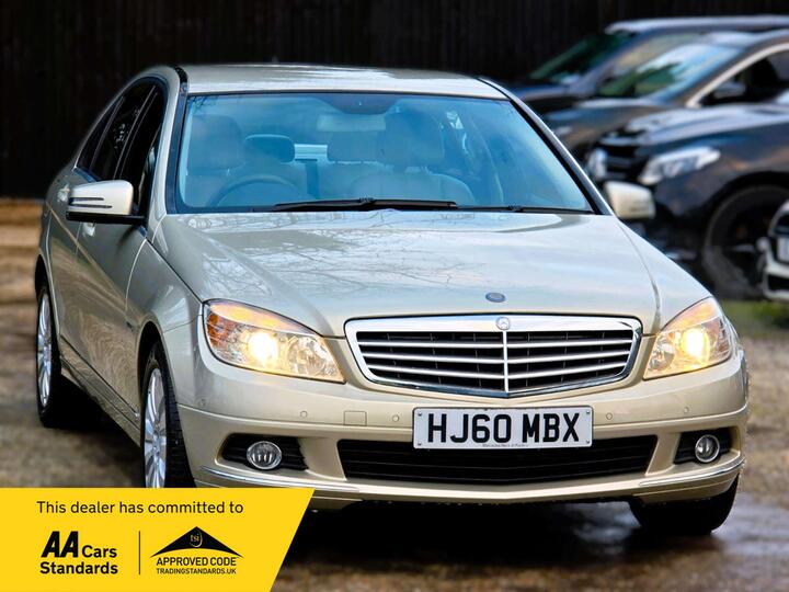 Mercedes-Benz C-CLASS 2.1 C220 CDI BlueEfficiency Elegance Auto Euro 5 4dr