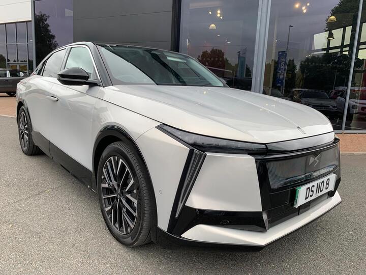 DS AUTOMOBILES DS No8 E-TENSE 74kWh Etoile Coupe Auto 5dr