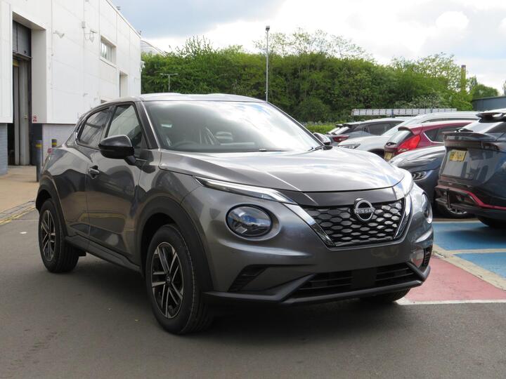 Nissan Juke 1.6 N-Connecta Auto Euro 6 5dr