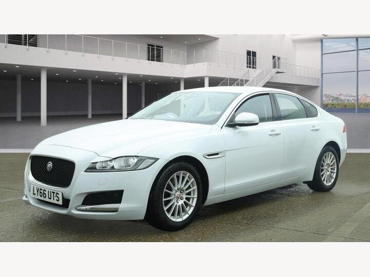 Jaguar XF 2.0d Prestige Auto Euro 6 (s/s) 4dr