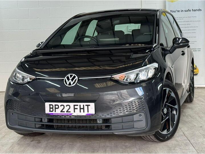 Volkswagen ID.3 Pro Performance 58kWh Life Auto 5dr