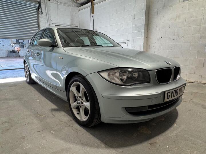 BMW 1 Series 2.0 120i SE Steptronic Euro 4 5dr