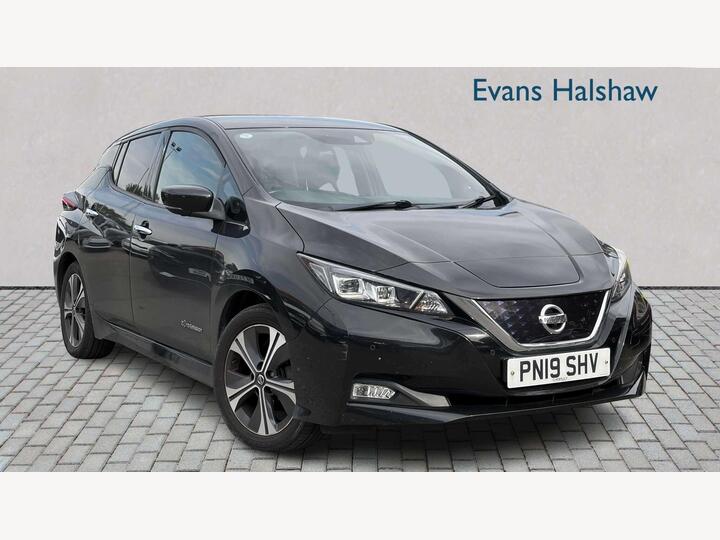 Nissan LEAF HATCHBACK 40kWh Tekna Auto 5dr