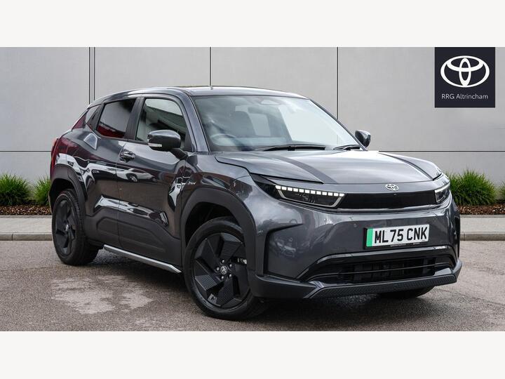 Toyota Urban Cruiser 61kWh Design Auto 5dr