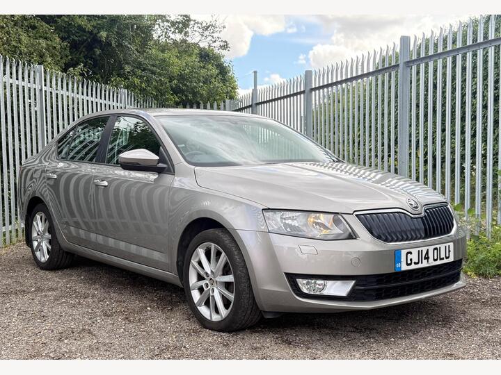 Skoda Octavia 1.4 TSI Elegance Euro 5 (s/s) 5dr Skoda Octavia 1.4 TSI Elegance Euro 5 (s/s) 5dr