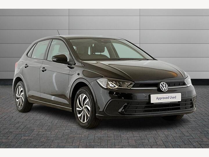 Volkswagen Polo 1.0 TSI Life Euro 6 (s/s) 5dr Volkswagen Polo 1.0 TSI Life Euro 6 (s/s) 5dr