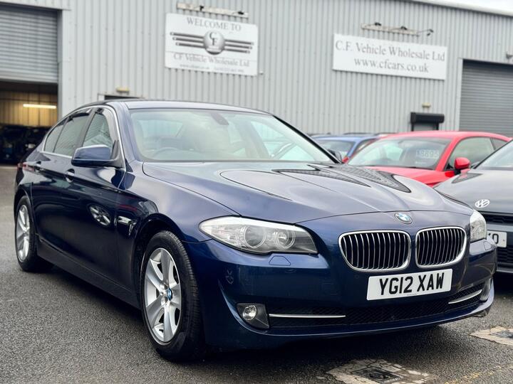 BMW 5 Series 2.0 520d ED BluePerformance EfficientDynamics Euro 6 (s/s) 4dr BMW 5 Series 2.0 520d ED BluePerformance EfficientDynamics Euro 6 (s/s) 4dr
