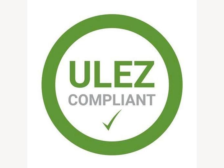 Ford FOCUS 1.6 Titanium Euro 5 5dr