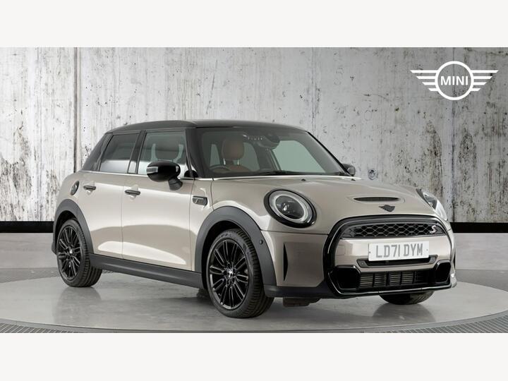 MINI Hatch 2.0 Cooper S Exclusive Steptronic Euro 6 (s/s) 5dr