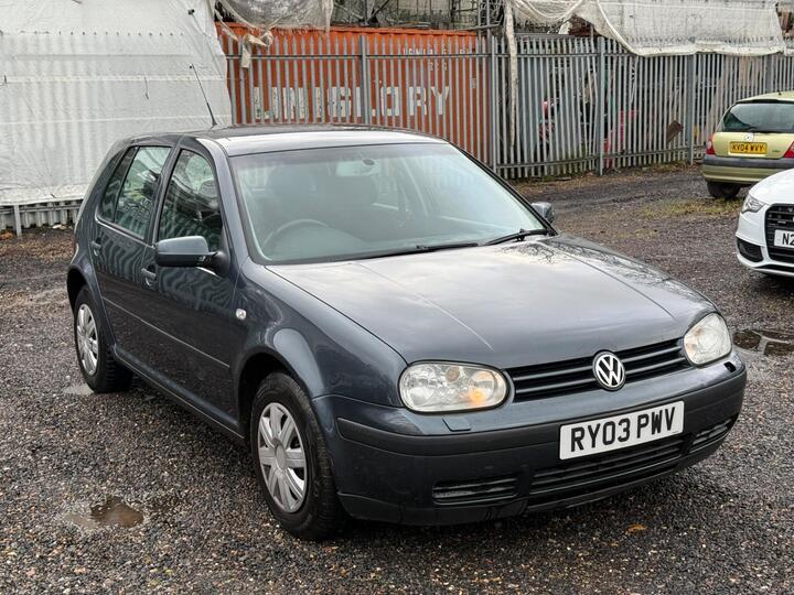 Volkswagen Golf 1.6 SE 5dr
