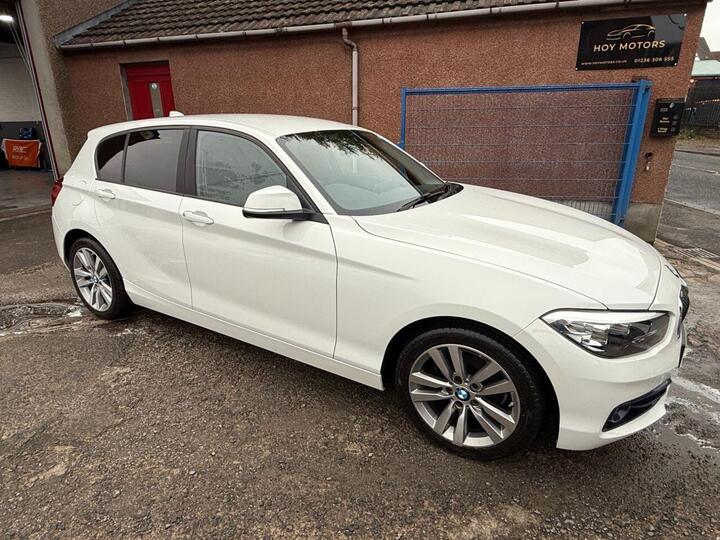 BMW 1 SERIES 1.5 118i Sport Euro 6 (s/s) 5dr BMW 1 SERIES 1.5 118i Sport Euro 6 (s/s) 5dr