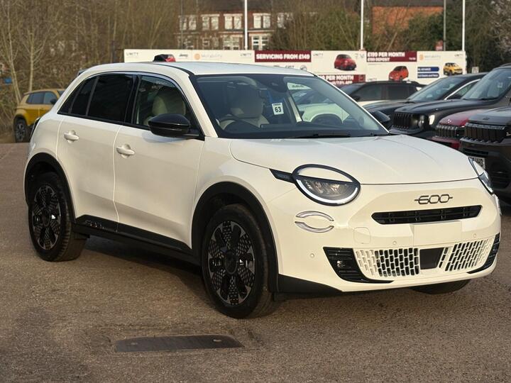 Fiat 600 1.2 Hybrid La Prima E-DCT Euro 6 (s/s) 5dr