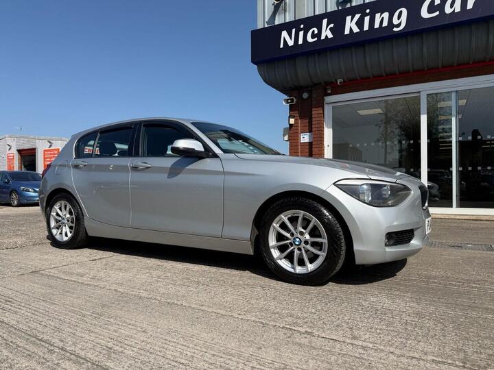 BMW 1 SERIES 1.5 116d ED Plus Euro 6 (s/s) 5dr