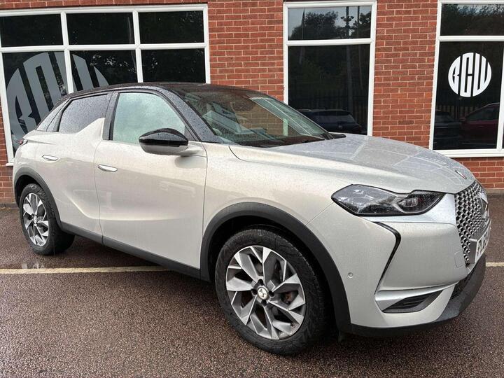 DS AUTOMOBILES 3 CROSSBACK E-TENSE 50kWh Ultra Prestige Crossback Auto 5dr