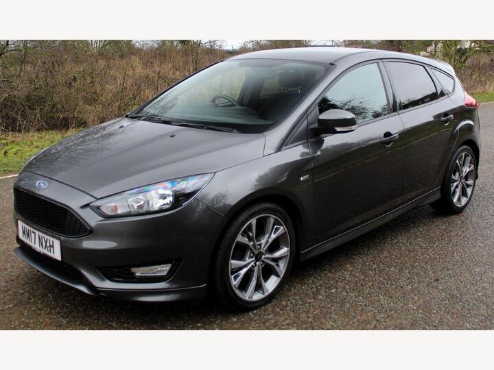 Ford FOCUS 1.0T EcoBoost ST-Line Euro 6 (s/s) 5dr