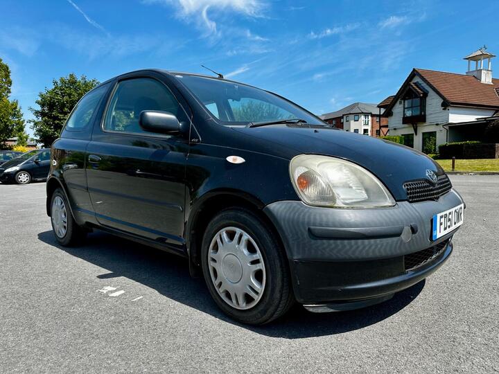 Toyota Yaris 1.0 VVT-i 16v GS 3dr