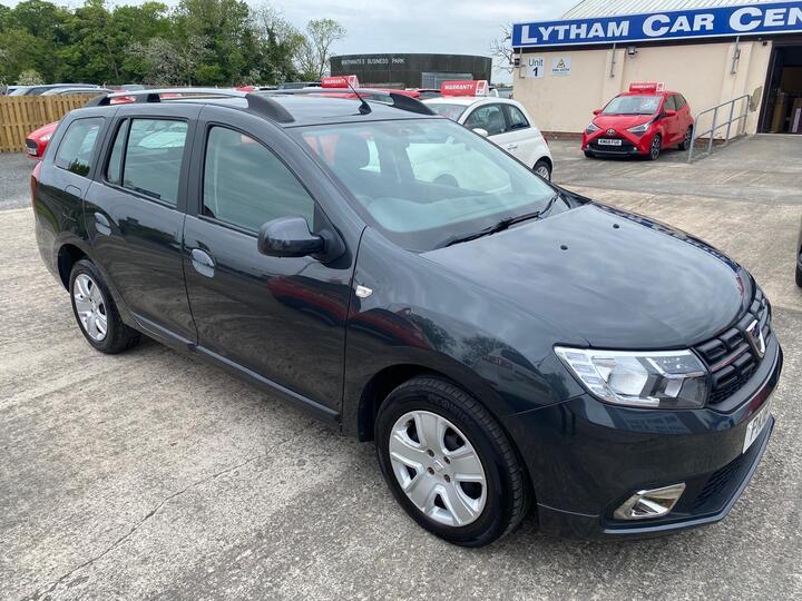 Dacia Logan MCV 0.9 TCe Laureate Euro 6 (s/s) 5dr Dacia Logan MCV 0.9 TCe Laureate Euro 6 (s/s) 5dr