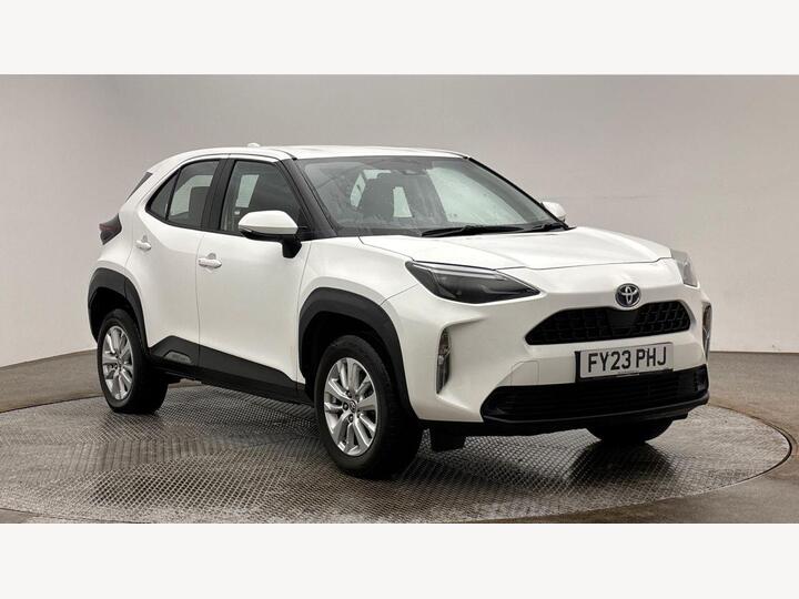 Toyota YARIS CROSS 1.5 VVT-h Icon E-CVT Euro 6 (s/s) 5dr