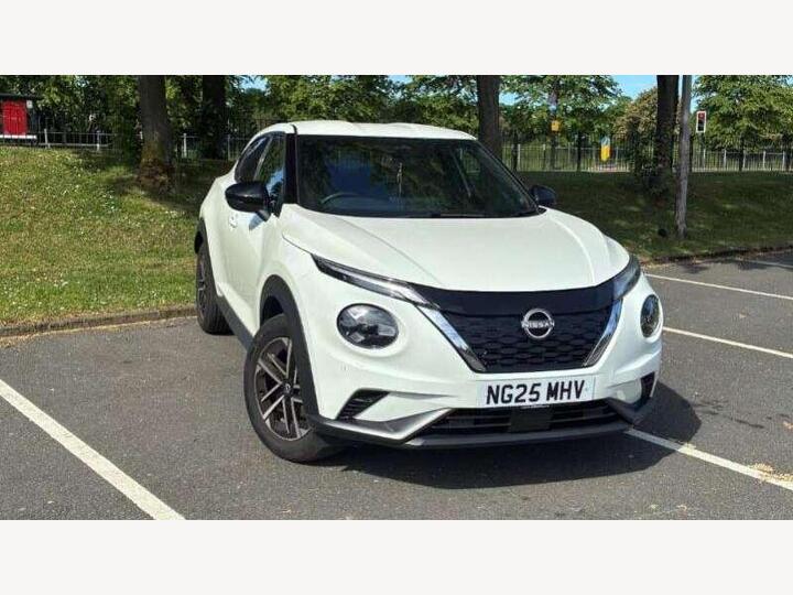Nissan Juke 1.6 N-Connecta Auto Euro 6 5dr