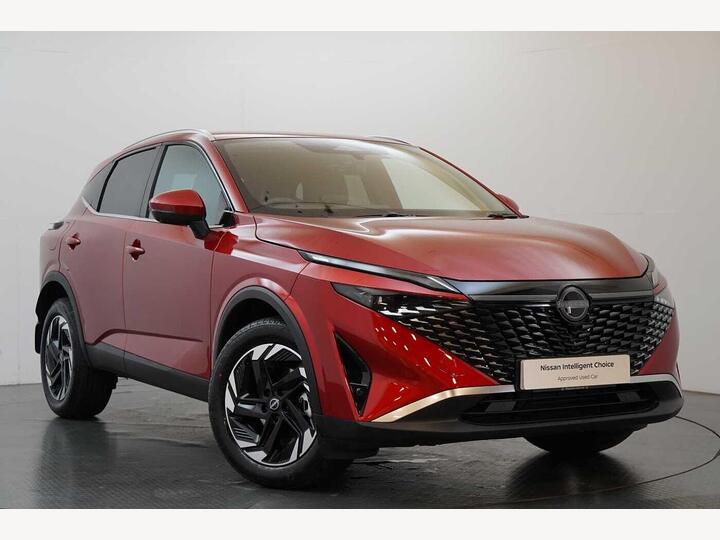 Nissan Qashqai 1.3 DIG-T MHEV N-Connecta XTRON Euro 6 (s/s) 5dr