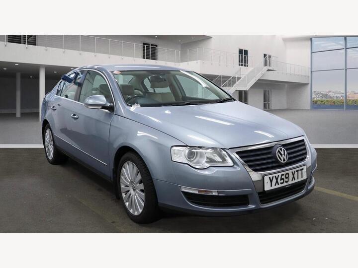 Volkswagen Passat 2.0 TDI Highline Plus DSG Euro 5 4dr