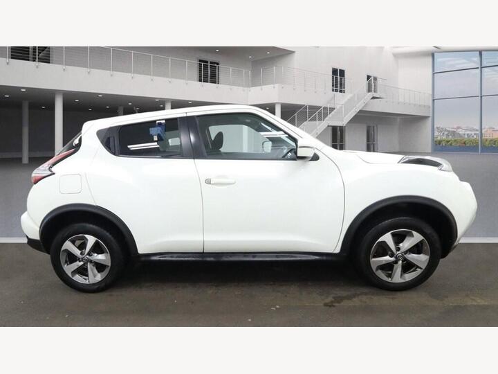 Nissan Juke 1.6 Acenta Euro 6 5dr