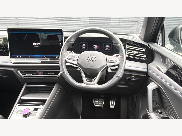 Volkswagen TIGUAN 2.0 TDI R-Line DSG Euro 6 (s/s) 5dr