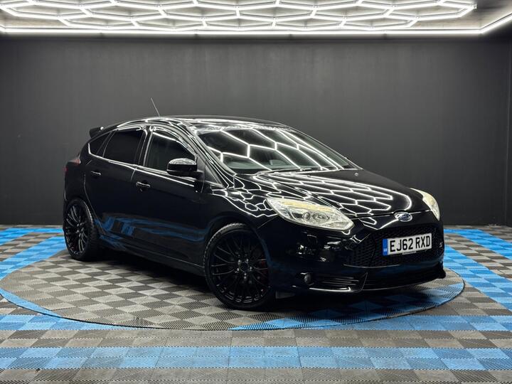 Ford Focus 2.0T EcoBoost ST-3 Euro 5 (s/s) 5dr