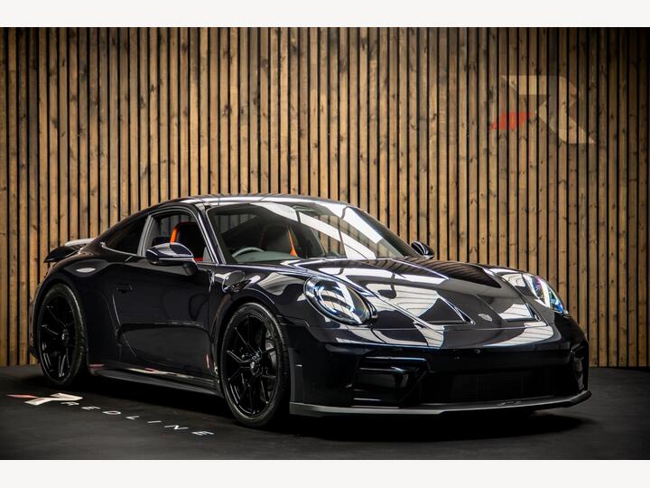 Porsche 911 4.0 GT3 Touring Euro 6 2dr