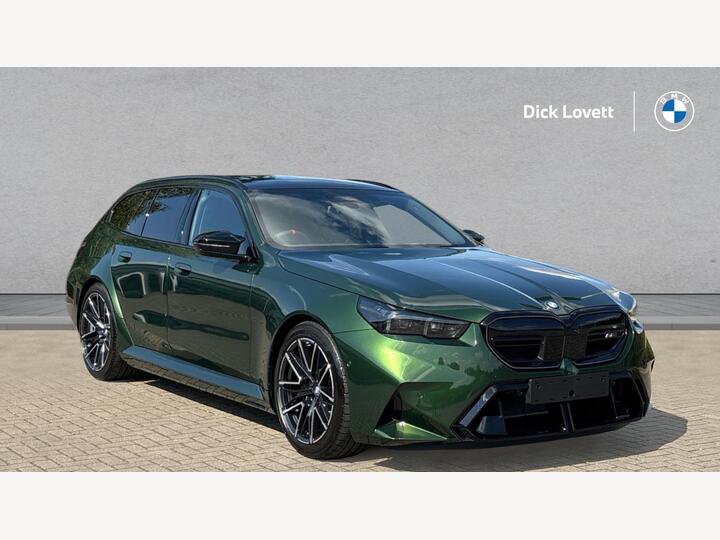 BMW M5 4.4 22.1kWh Touring Steptronic XDrive Euro 6 (s/s) 5dr