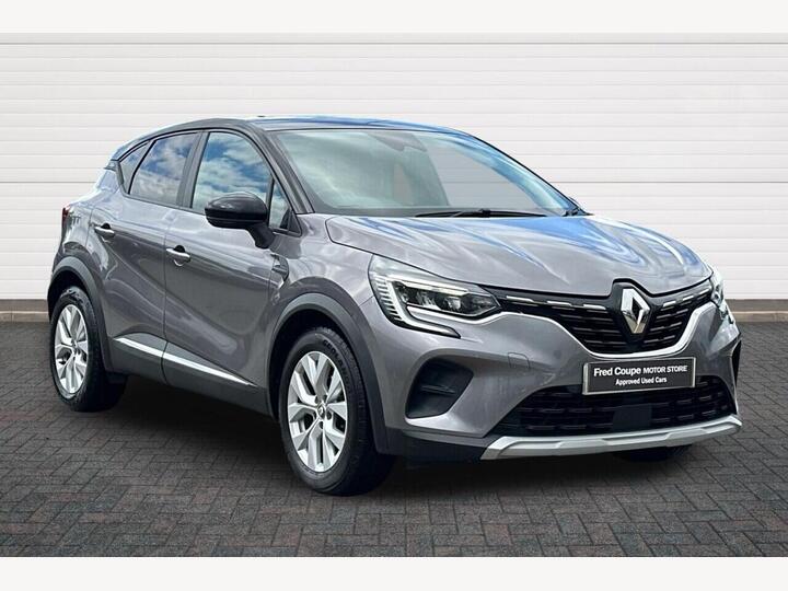 Renault CAPTUR 1.3 TCe Iconic Euro 6 (s/s) 5dr