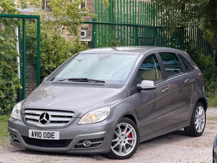 Mercedes-Benz B Class 2.0 B200 CDI Sport CVT 5dr