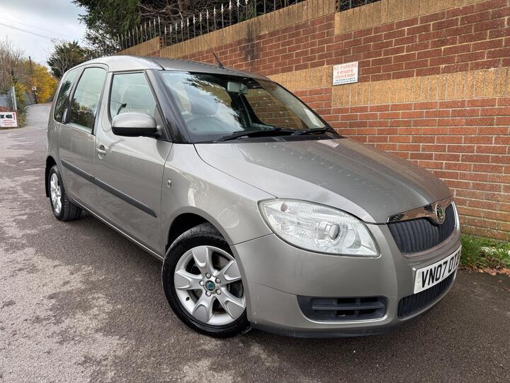 Skoda Roomster 1.6 2 5dr