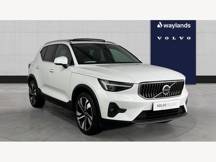 Volvo XC40 2.0 B3 MHEV Ultra Bright DCT Auto Euro 6 (s/s) 5dr