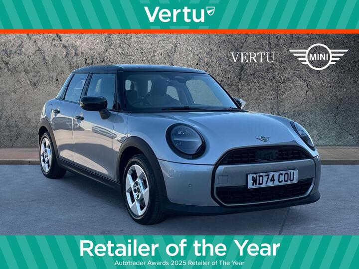 MINI Hatch 1.5C Classic Steptronic Euro 6 (s/s) 5dr