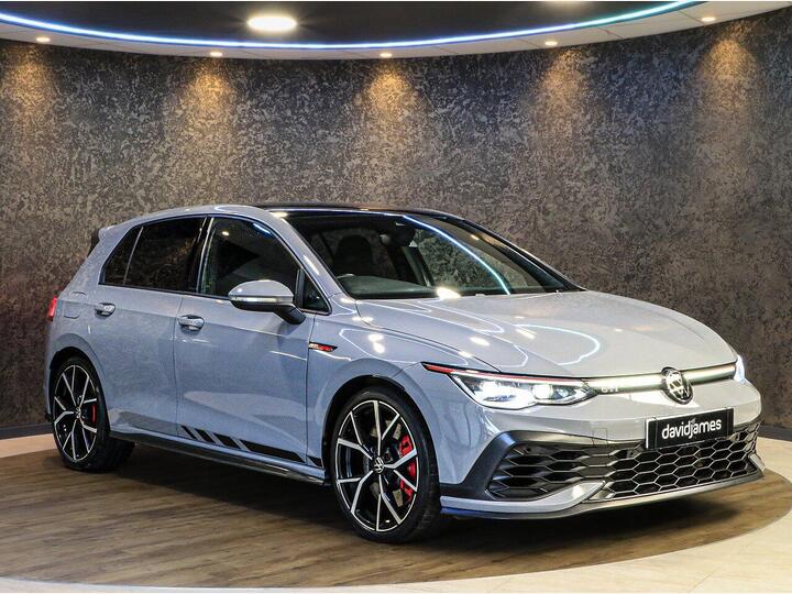 Volkswagen Golf 2.0 TSI GTI Clubsport DSG Euro 6 (s/s) 5dr Volkswagen Golf 2.0 TSI GTI Clubsport DSG Euro 6 (s/s) 5dr