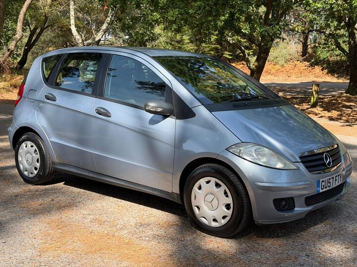 Mercedes-Benz A Class 1.5 A150 Classic SE CVT 5dr