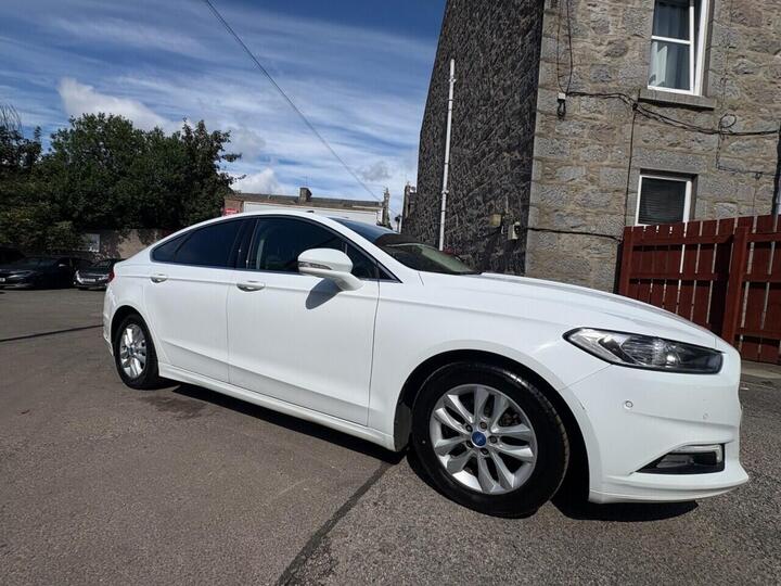 Ford MONDEO 1.5 TDCi ECOnetic Zetec Euro 6 (s/s) 5dr