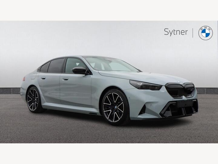 BMW M5 4.4 22.1kWh Steptronic XDrive Euro 6 (s/s) 4dr