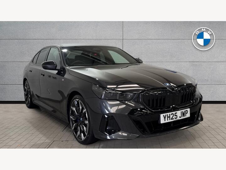 BMW 5 Series 3.0 550e 22.1kWh M Sport Pro Steptronic XDrive Euro 6 (s/s) 4dr
