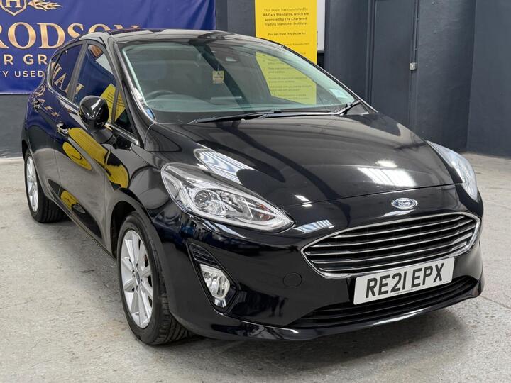 Ford Fiesta 1.0T EcoBoost Titanium Euro 6 (s/s) 5dr