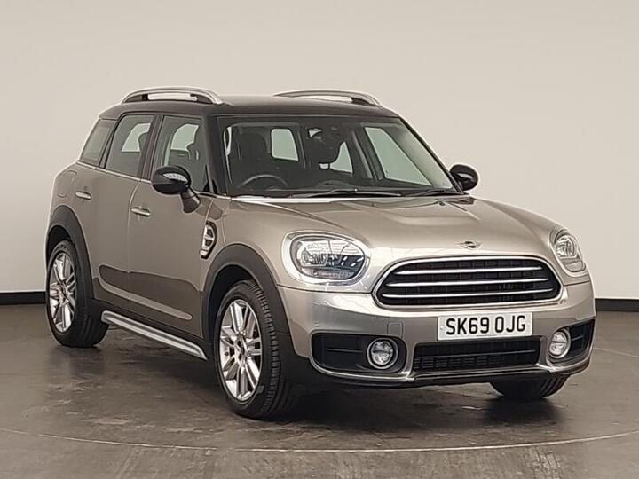 MINI Countryman 1.5 Cooper Exclusive Euro 6 (s/s) 5dr MINI Countryman 1.5 Cooper Exclusive Euro 6 (s/s) 5dr