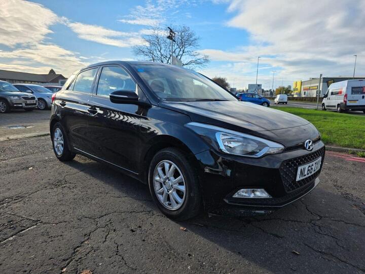 Hyundai I20 1.2 Blue Drive SE Euro 6 (s/s) 5dr Hyundai I20 1.2 Blue Drive SE Euro 6 (s/s) 5dr