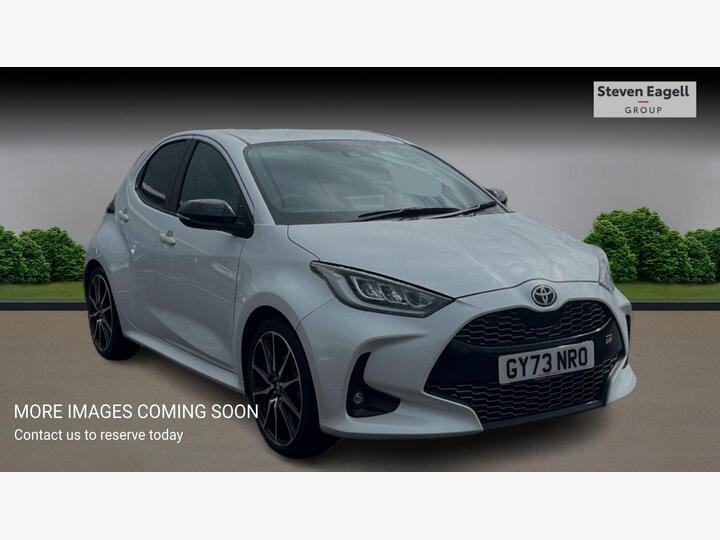 Toyota Yaris 1.5 VVT-h GR SPORT E-CVT Euro 6 (s/s) 5dr