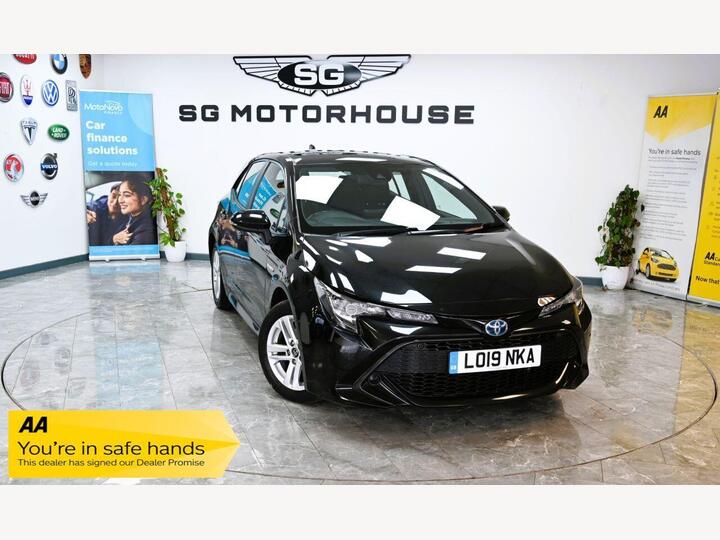 Toyota COROLLA 1.8 VVT-h Icon Tech CVT Euro 6 (s/s) 5dr