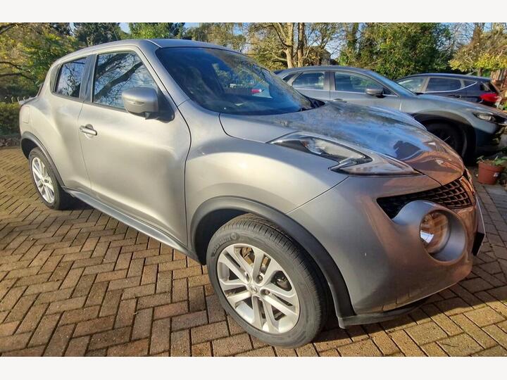 Nissan Juke 1.2 DIG-T N-Connecta Euro 6 (s/s) 5dr Nissan Juke 1.2 DIG-T N-Connecta Euro 6 (s/s) 5dr