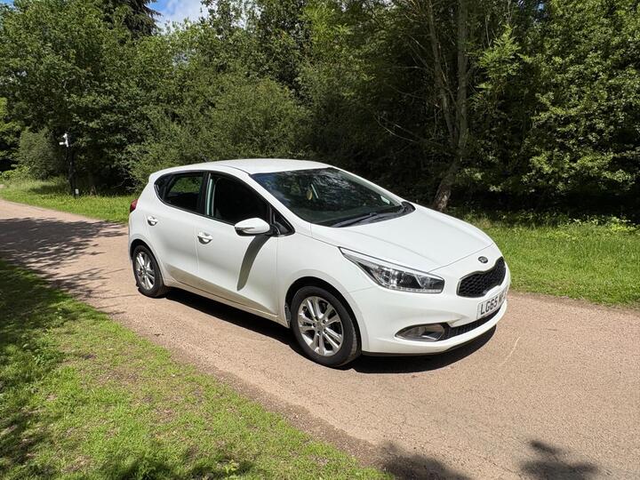Kia Ceed 1.6 CRDi 2 Auto Euro 5 5dr