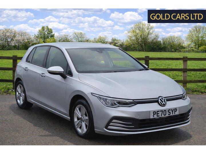 Volkswagen Golf 1.5 TSI Life Euro 6 (s/s) 5dr Volkswagen Golf 1.5 TSI Life Euro 6 (s/s) 5dr