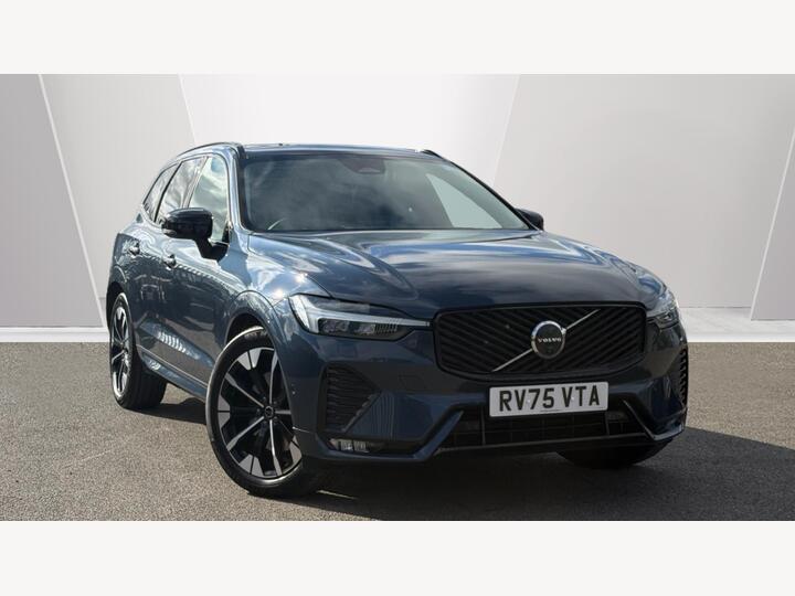 Volvo XC60 2.0 B5 MHEV Ultra Dark Auto AWD Euro 6 (s/s) 5dr