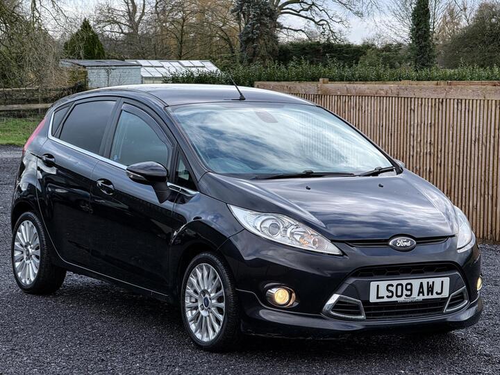 Ford Fiesta 1.4 Titanium 5dr
